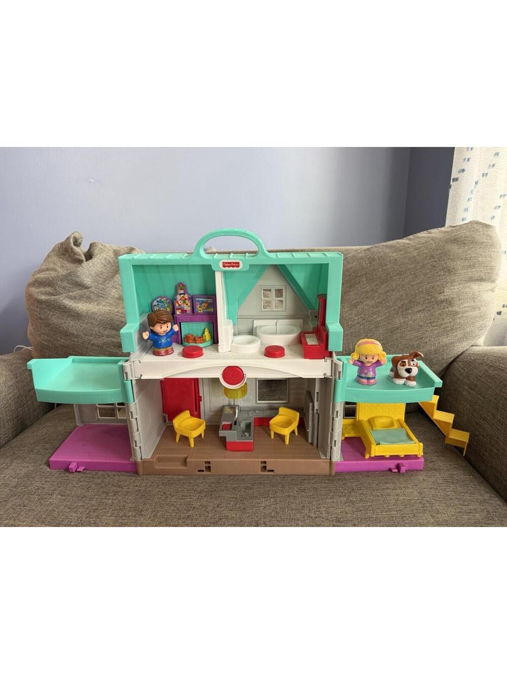 Fisher-Price Playful Mint, White, Pink, Yellow Foldable Dollhouse